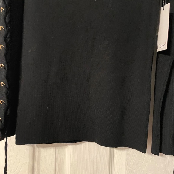 NWT Dex Lace Up Sleeved Sweater - Picture 3 of 12